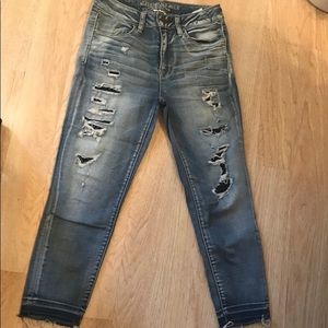 American Eagle destroyed high rise crop jeggings